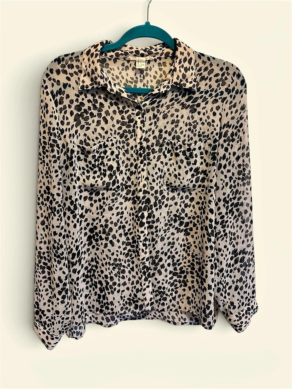 Forever 21 Leopard Print Blouse Size Large